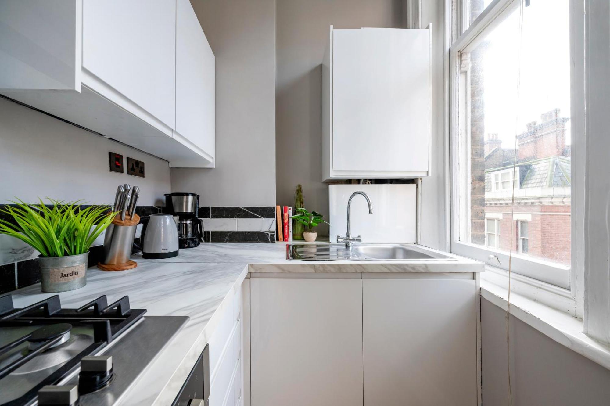 Sunny Corner Apartment In Center Of ลอนดอน ภายนอก รูปภาพ
