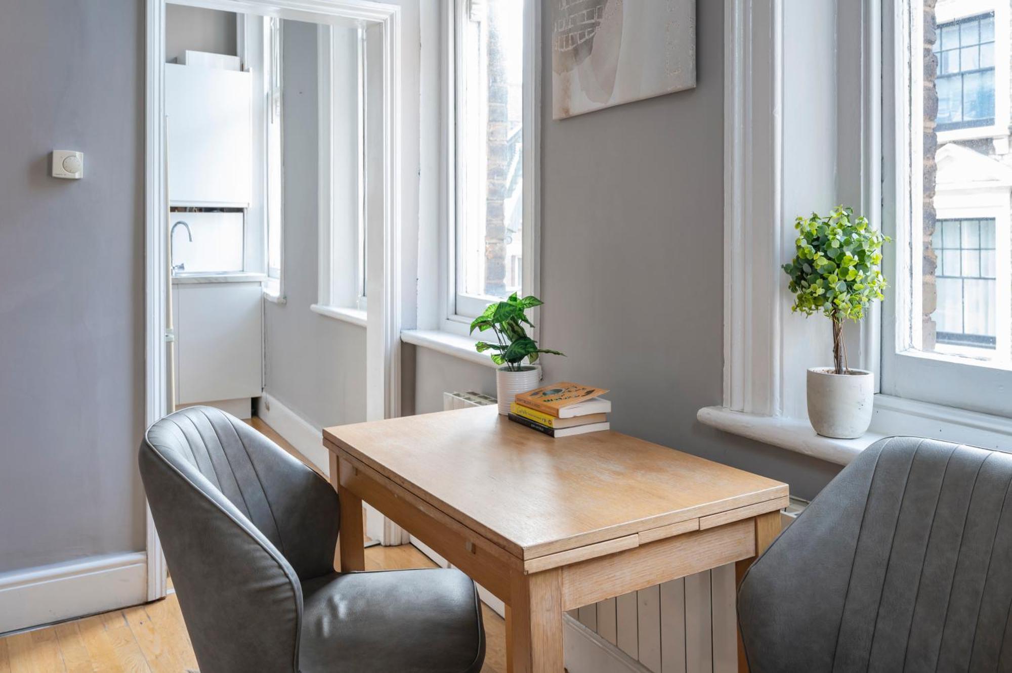Sunny Corner Apartment In Center Of ลอนดอน ภายนอก รูปภาพ